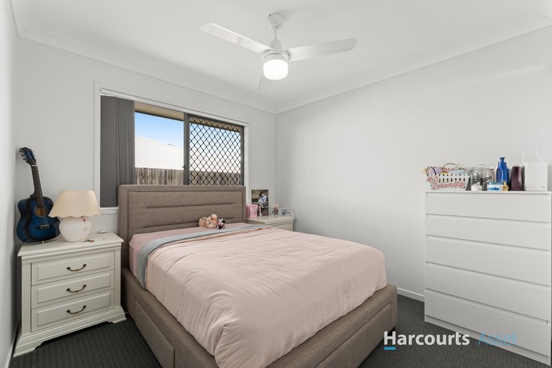 Photo - 3 Magpie Crescent, Redbank Plains QLD 4301 - Image 9