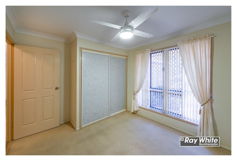 Photo - 3 Mahogany Street, Norman Gardens QLD 4701 - Image 12