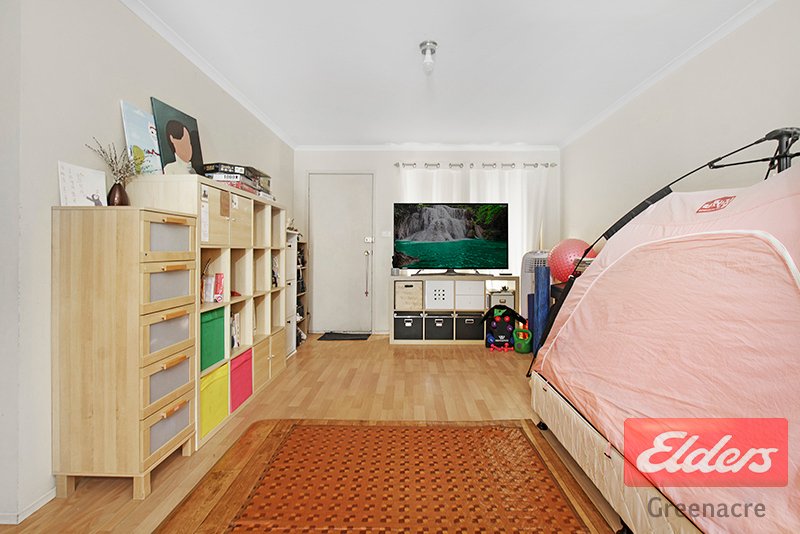 Photo - 3 Mahogany Way, Greenacre NSW 2190 - Image 3