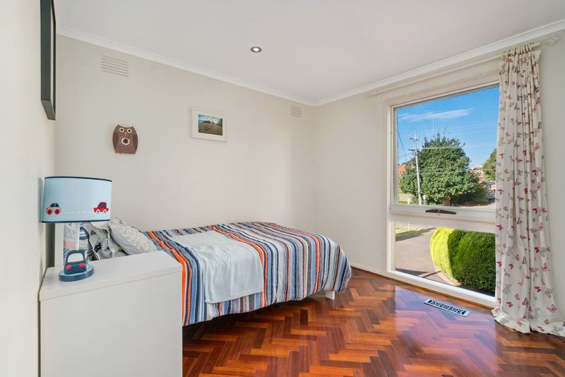 Photo - 3 Mahoney Street, Templestowe Lower VIC 3107 - Image 9