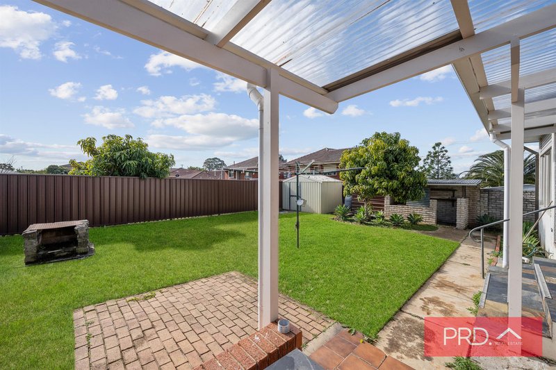 Photo - 3 Mainsbridge Avenue, Liverpool NSW 2170 - Image 9