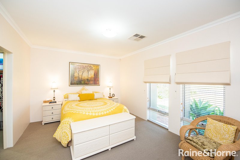 Photo - 3 Malachite Drive, Australind WA 6233 - Image 4