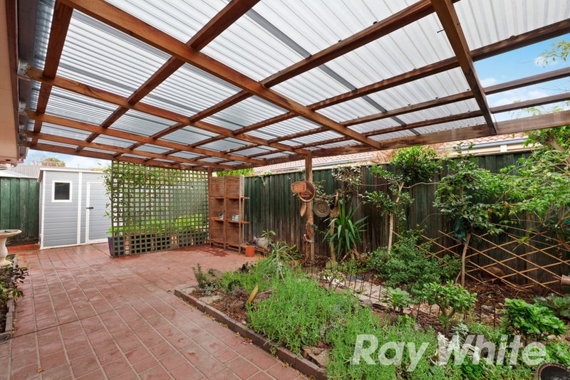 Photo - 3 Maldon Terrace, Forest Hill VIC 3131 - Image 8