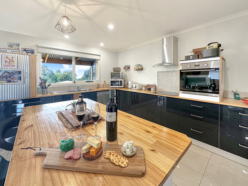 3 Malibu Street, Scamander TAS 7215