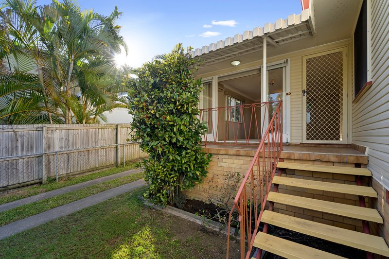 Photo - 3 Maltby Street, Salisbury QLD 4107 - Image 2