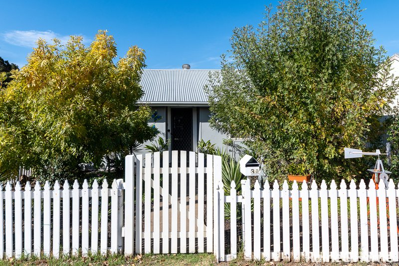 3 Manse Road, Strathalbyn SA 5255