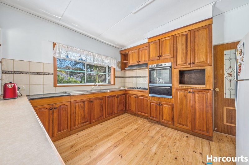 Photo - 3 Manuka Drive, Ferntree Gully VIC 3156 - Image 3