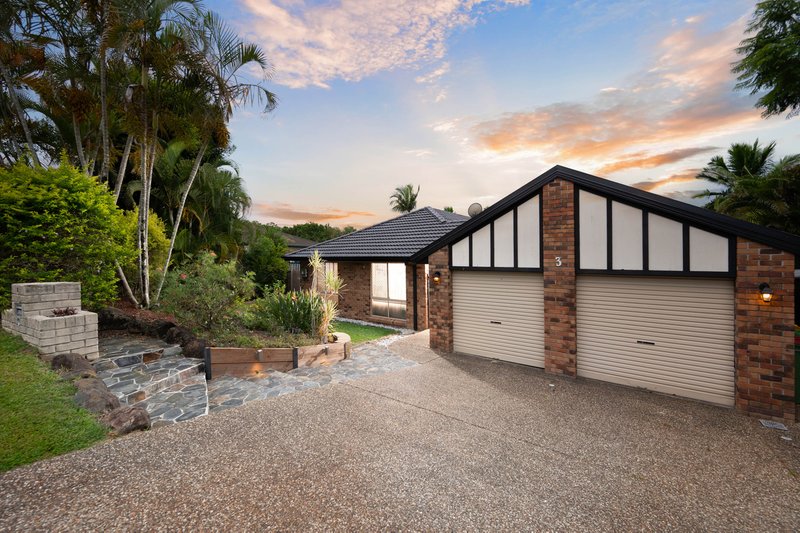 Photo - 3 Mapia Rise, Pacific Pines QLD 4211 - Image 1