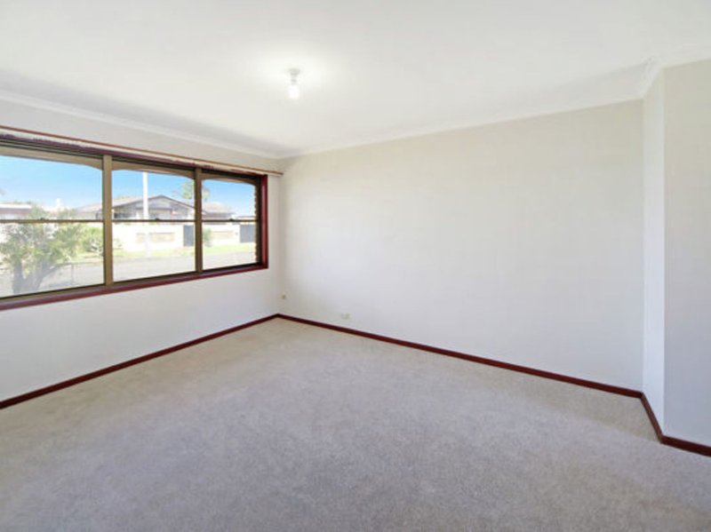 Photo - 3 Marawa Drive, Parrearra QLD 4575 - Image 7