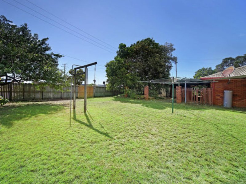 Photo - 3 Marawa Drive, Parrearra QLD 4575 - Image 10