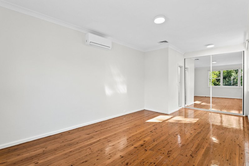 Photo - 3 Margaret Crescent, Lugarno NSW 2210 - Image 5