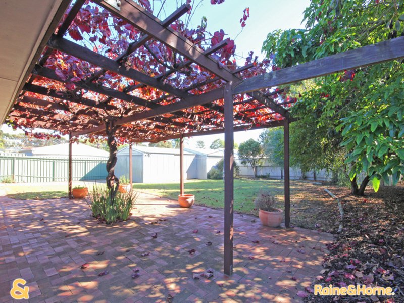 Photo - 3 Marie Avenue, Morphett Vale SA 5162 - Image 12