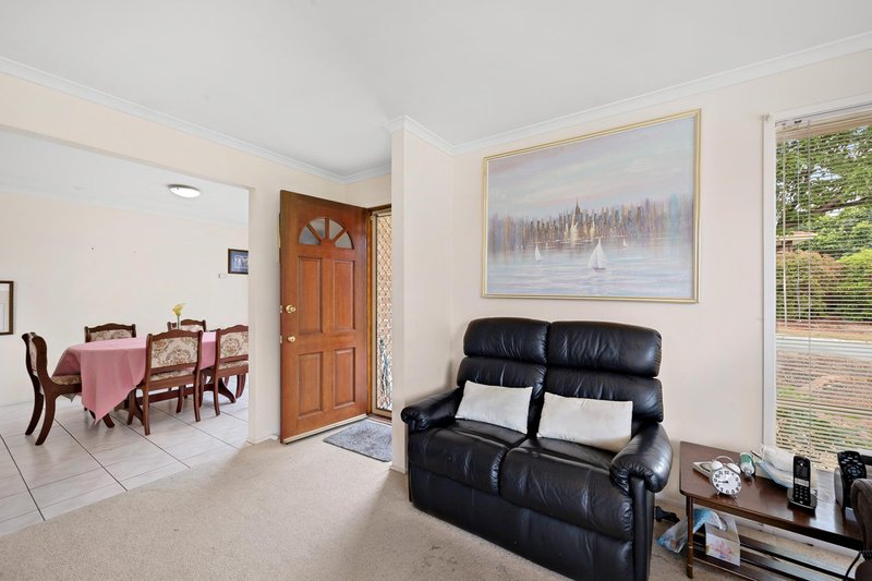 Photo - 3 Marika Street, Ngunnawal ACT 2913 - Image 4