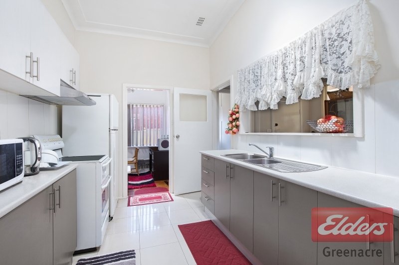 Photo - 3 Marina Crescent, Greenacre NSW 2190 - Image 2