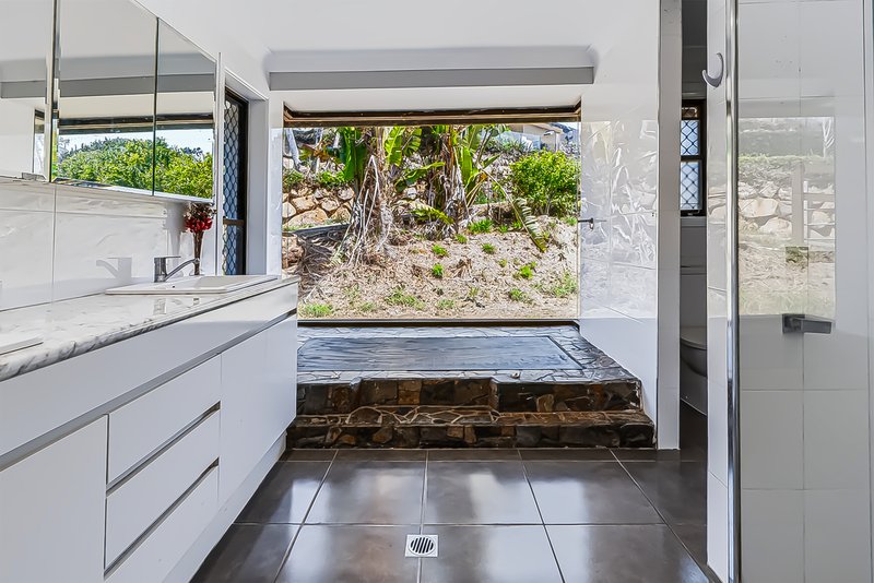 Photo - 3 Mark Way, Mudgeeraba QLD 4213 - Image 8