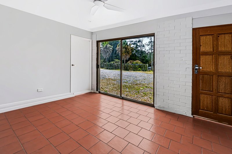 Photo - 3 Mark Way, Mudgeeraba QLD 4213 - Image 13
