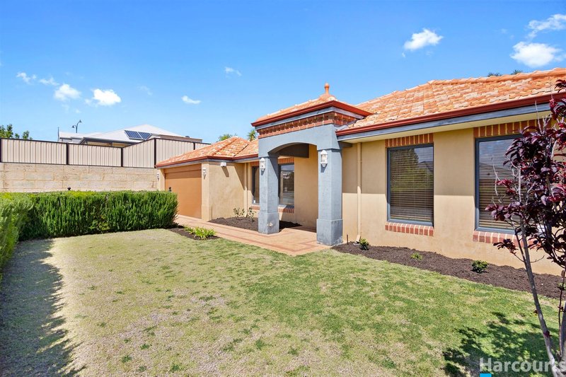 Photo - 3 Maroubra Way, Clarkson WA 6030 - Image 4