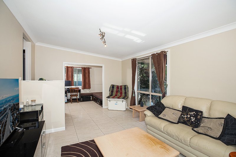 Photo - 3 Mary Street, Holmesville NSW 2286 - Image 6