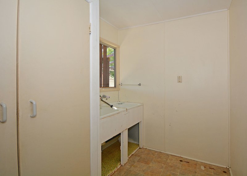 Photo - 3 Mary Street, Scarness QLD 4655 - Image 13