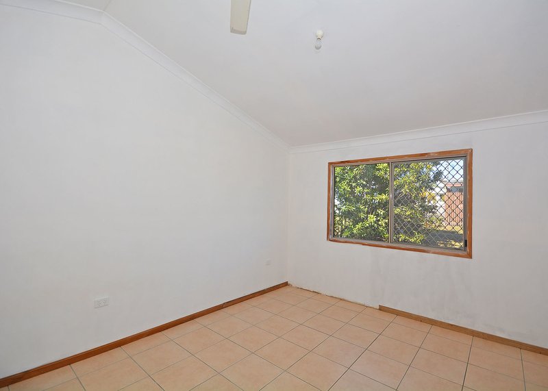 Photo - 3 Mary Street, Scarness QLD 4655 - Image 22