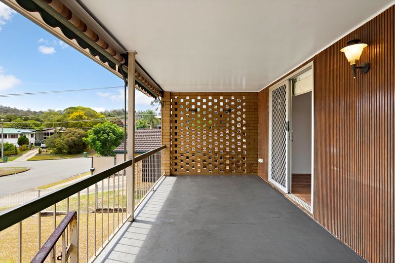 Photo - 3 Mawarra Crescent, Ferny Hills QLD 4055 - Image 11