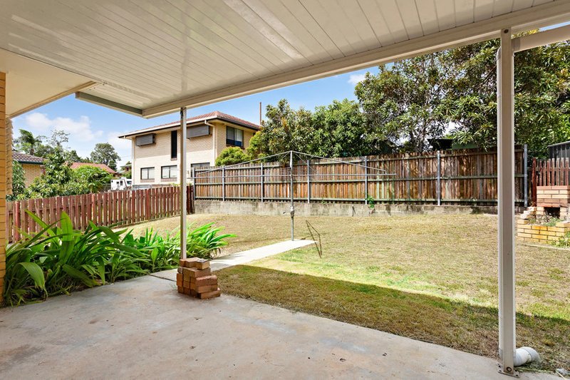 Photo - 3 Mawarra Crescent, Ferny Hills QLD 4055 - Image 14