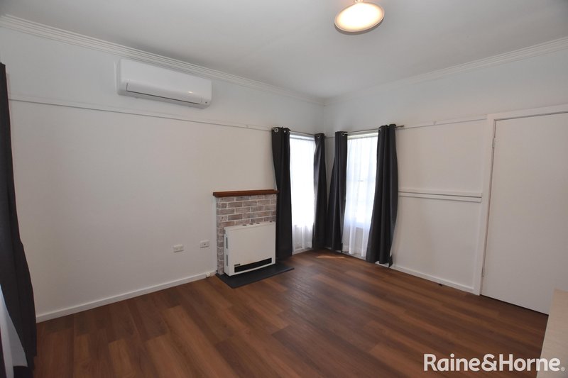 Photo - 3 Maxwell Avenue, Orange NSW 2800 - Image 6