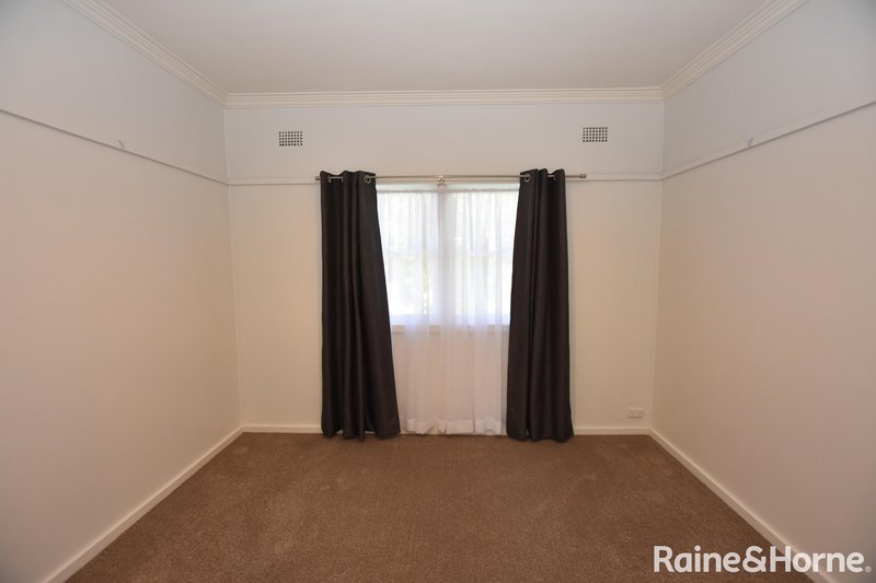 Photo - 3 Maxwell Avenue, Orange NSW 2800 - Image 9