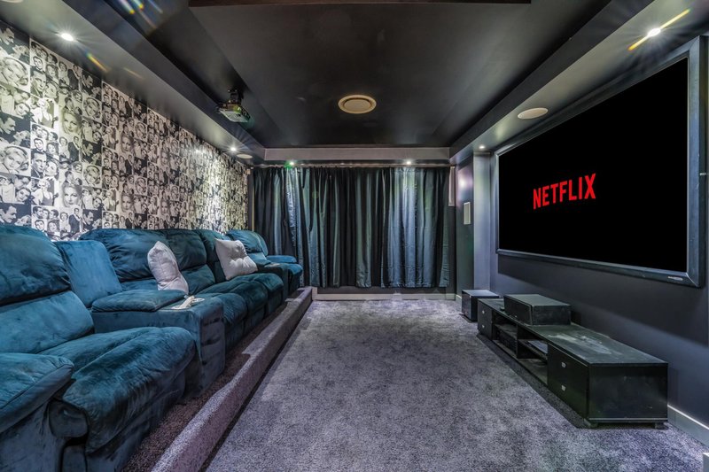 Photo - 3 Maxwell Place, Abbotsbury NSW 2176 - Image 9