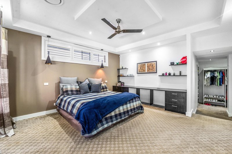 Photo - 3 Maxwell Place, Abbotsbury NSW 2176 - Image 10