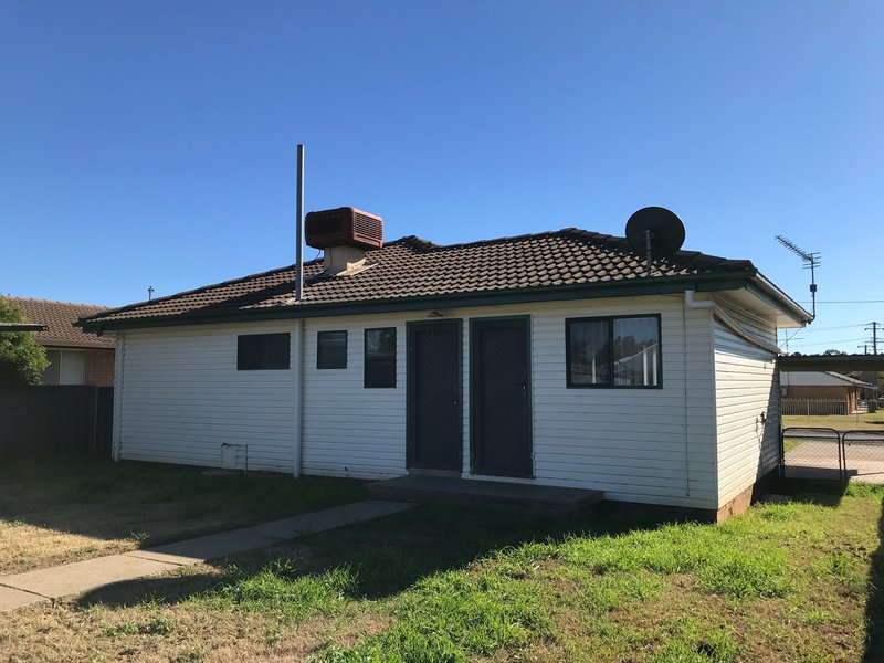 Photo - 3 May Lane, Tamworth NSW 2340 - Image 8