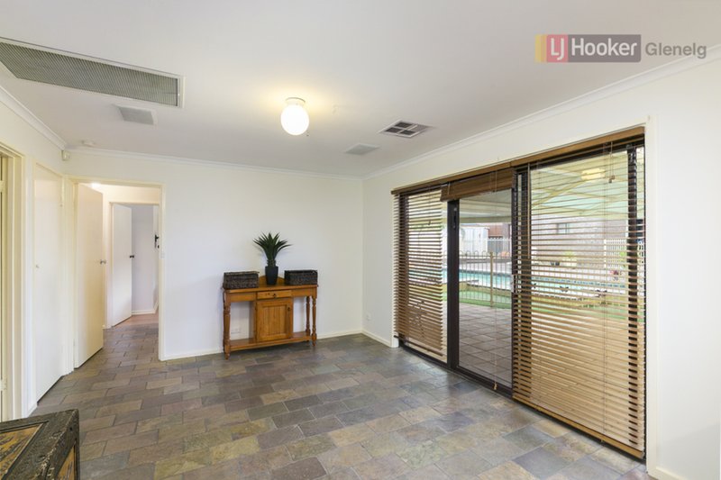 Photo - 3 Mazda Court, Aberfoyle Park SA 5159 - Image 9