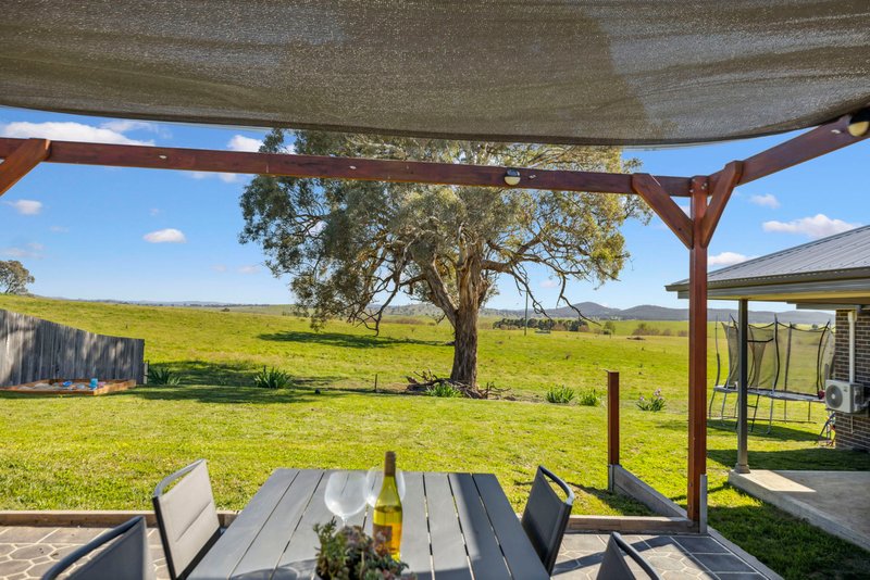 Photo - 3 Mcclung Drive, Murrumbateman NSW 2582 - Image 3