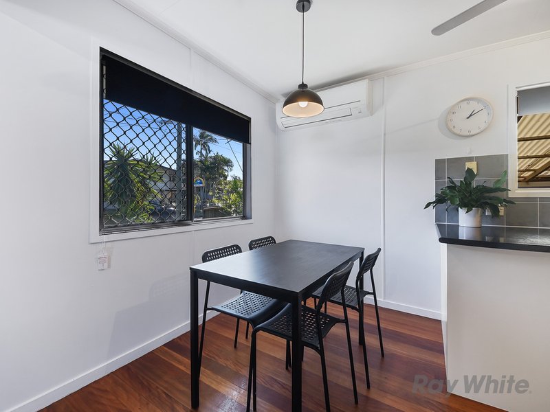 Photo - 3 Mckeering Street, Bracken Ridge QLD 4017 - Image 6