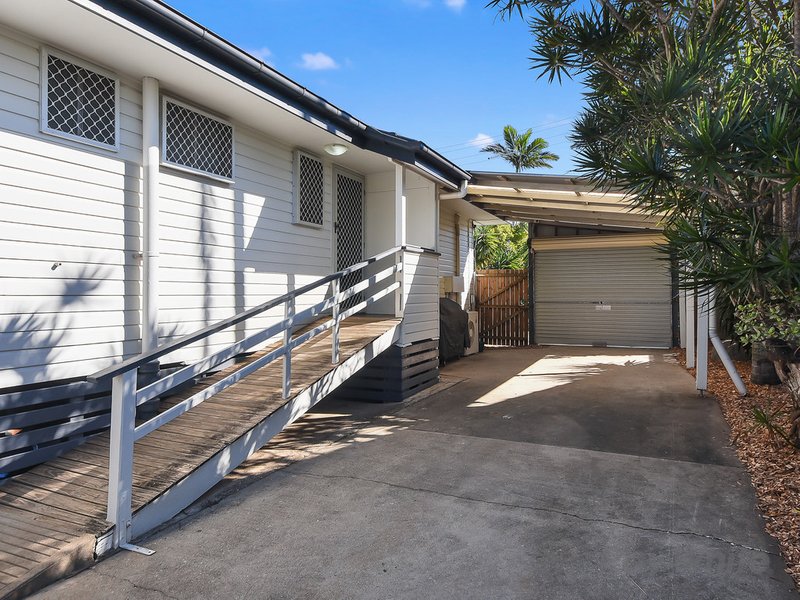 Photo - 3 Mckeering Street, Bracken Ridge QLD 4017 - Image 12