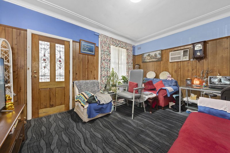 Photo - 3 Meakin Street, Merrylands NSW 2160 - Image 9