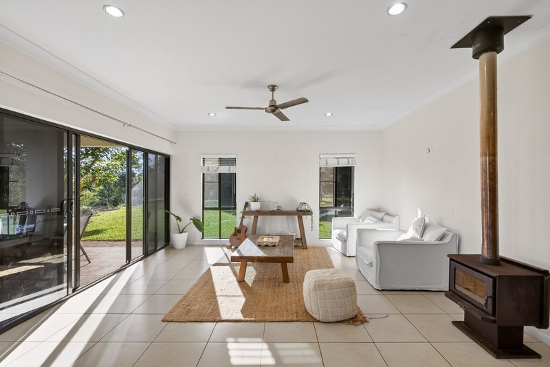 Photo - 3 Melba Close, Peeramon QLD 4885 - Image 5