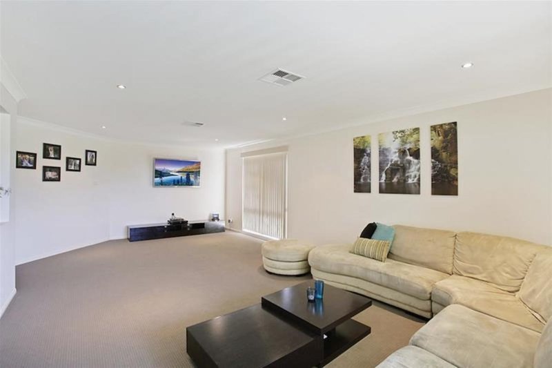 Photo - 3 Melville Court, Harrington Park NSW 2567 - Image 2