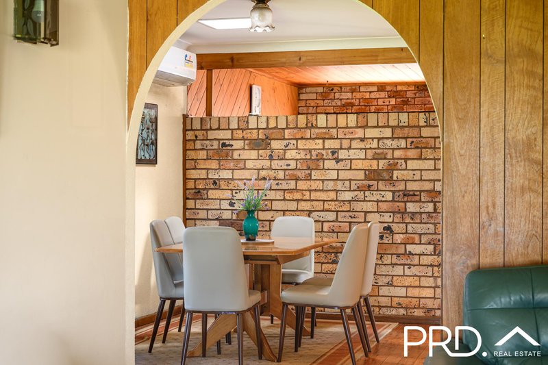 Photo - 3 Menin Place, Milperra NSW 2214 - Image 4