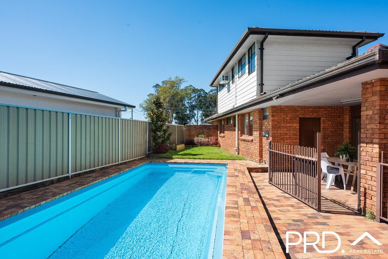Photo - 3 Menin Place, Milperra NSW 2214 - Image 9