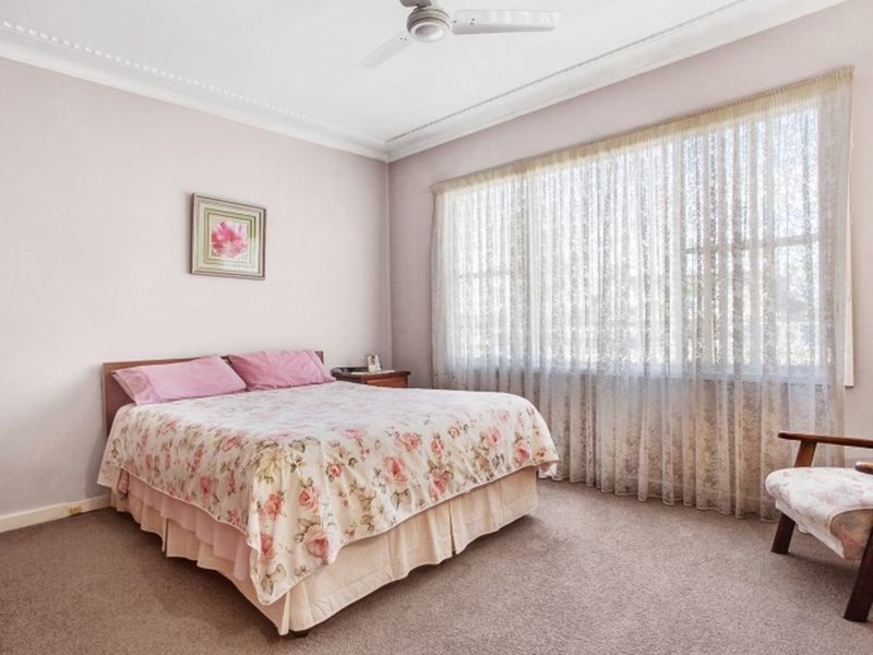 Photo - 3 Merleview Street, Belmont NSW 2280 - Image 3