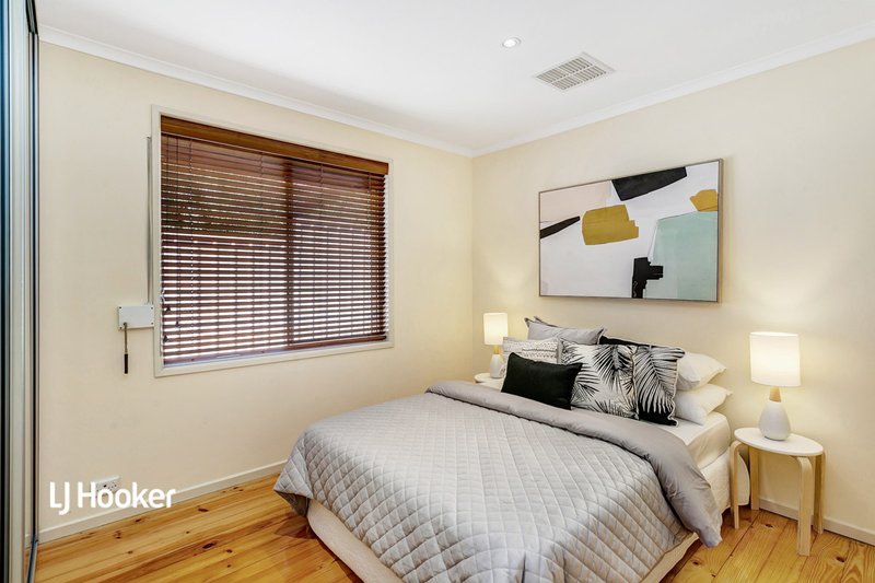 Photo - 3 Metcalfe Avenue, Modbury Heights SA 5092 - Image 5