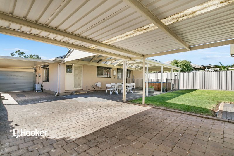 Photo - 3 Metcalfe Avenue, Modbury Heights SA 5092 - Image 15