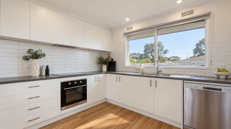 Photo - 3 Michele Place, Melton West VIC 3337 - Image 3