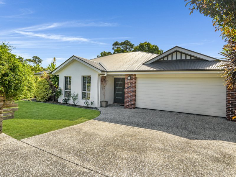 Photo - 3 Michelmore Road, Carrara QLD 4211 - Image 1