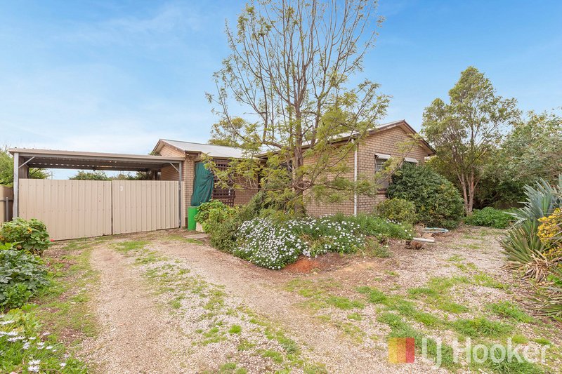 Photo - 3 Miles Street, Elizabeth Downs SA 5113 - Image 2