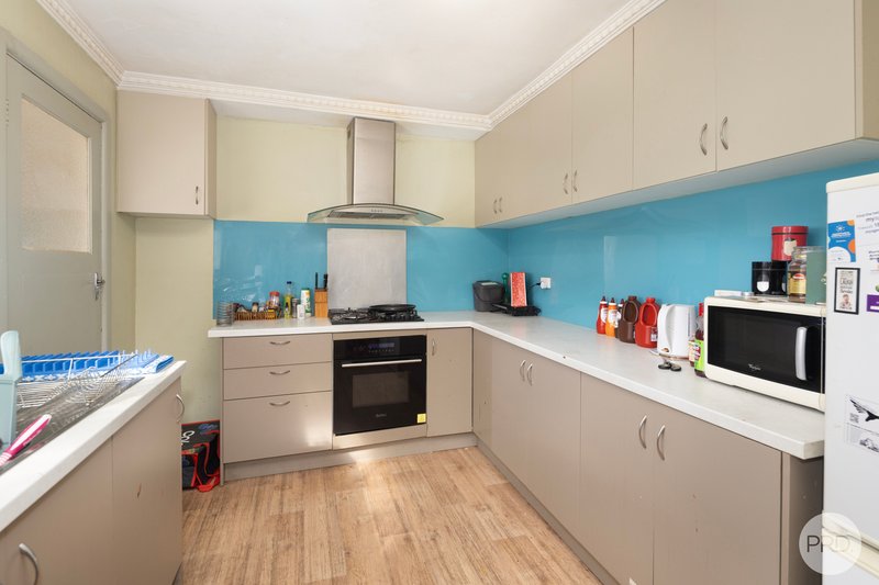 Photo - 3 Miller Street, Sebastopol VIC 3356 - Image 2