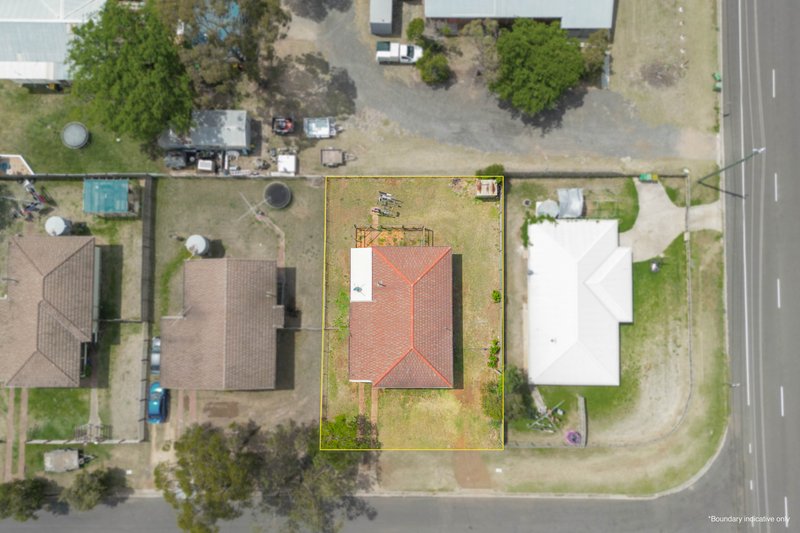 Photo - 3 Milligan Street, Oakey QLD 4401 - Image 12