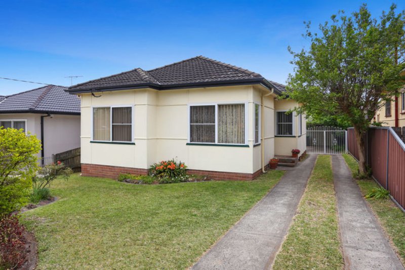 3 Mills Street, Merrylands NSW 2160