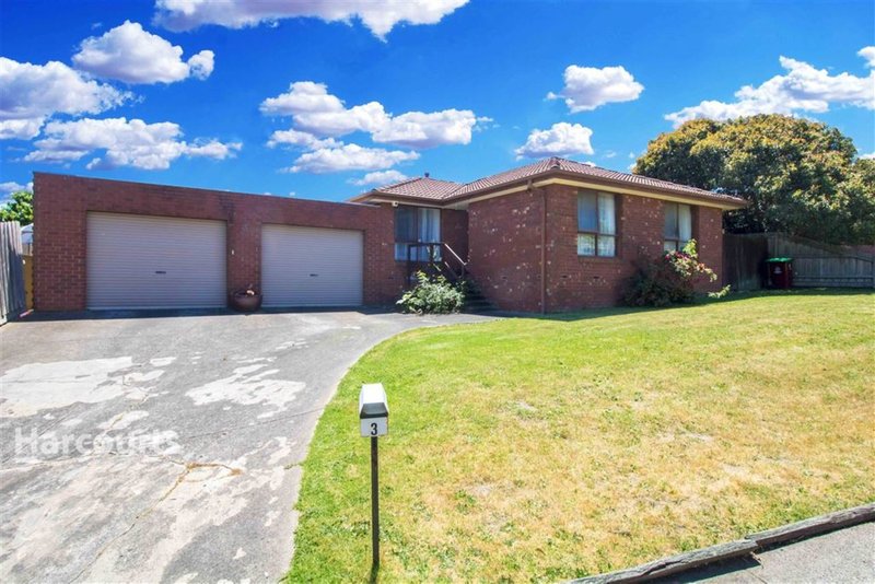 3 Millswyn Avenue, Hampton Park VIC 3976